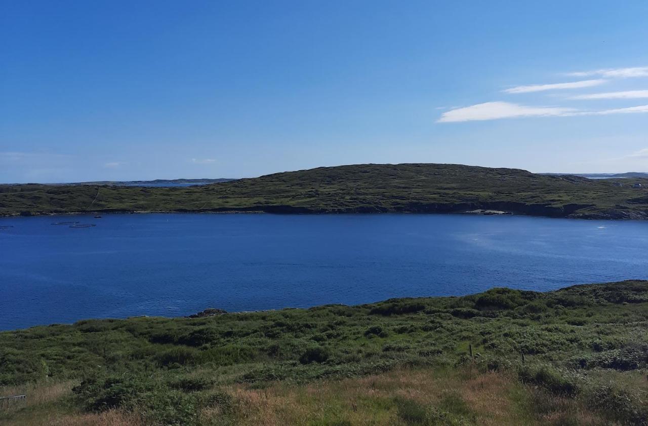 Conneelys Cottage, Connemara, Clifden, H71Y096 外观 照片